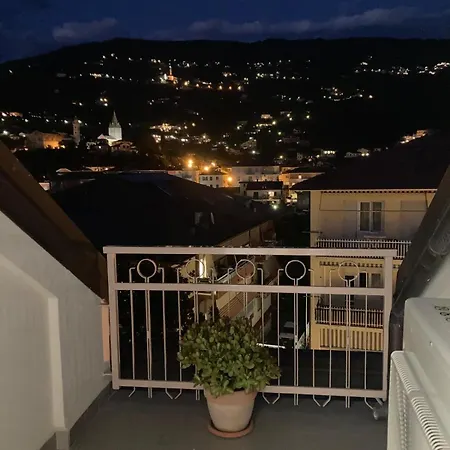 Apartman La Casa Sul Tetto Cogorno