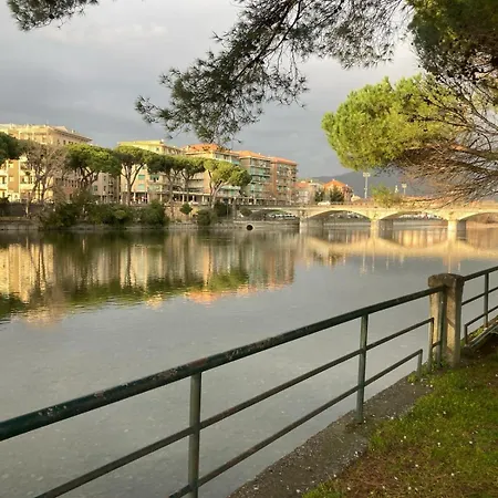 La Casa Sul Tetto アパート